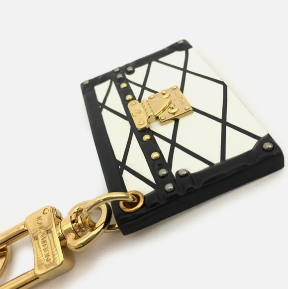 LOUIS VUITTON TRUNK PETIT MARU CANVAS KEY RING CHARM/S1486 - Picture 3 of 13